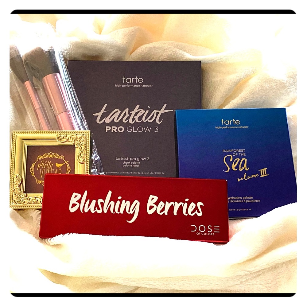 NWT MAKEUP BUNDLE FOR FACE & EYES 💕💕